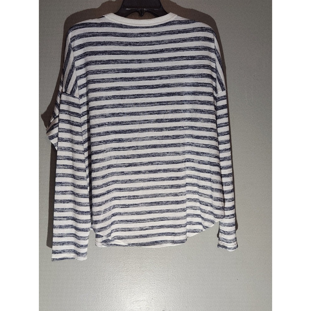 Time and True Womens top size xl - Picture 2 of 9